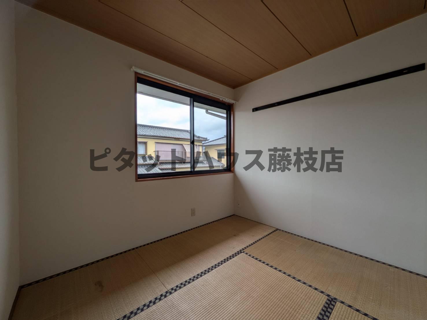拡大写真:藤枝市時ケ谷 2階205の和室