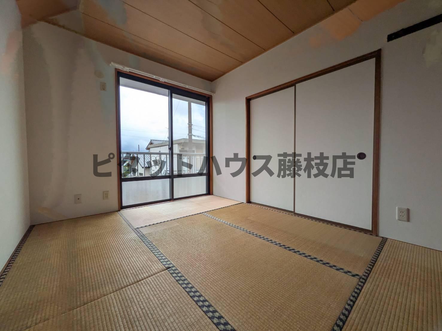 拡大写真:藤枝市時ケ谷 2階205の和室