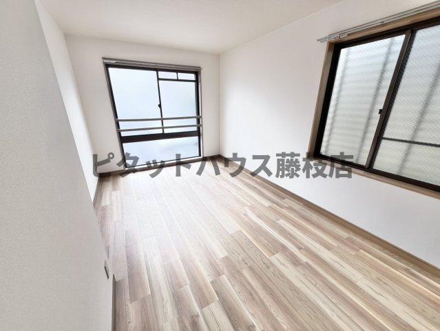 拡大写真:焼津市駅北1丁目 1階102の洋室