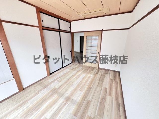 拡大写真:焼津市駅北1丁目 1階102の洋室