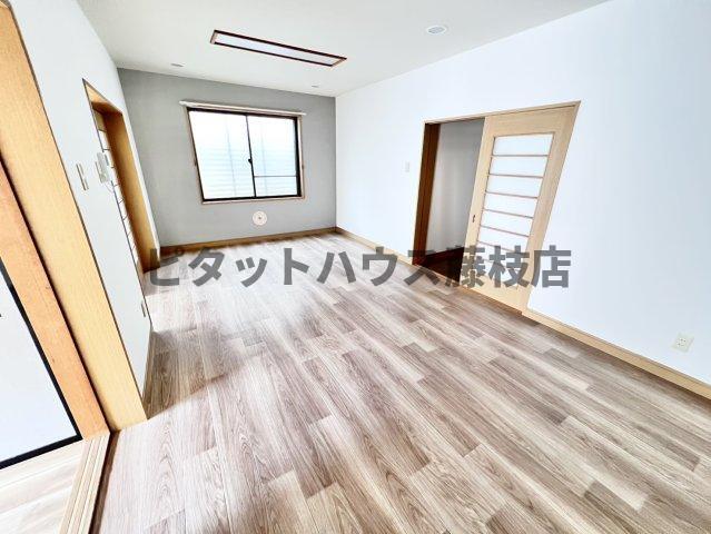 拡大写真:焼津市駅北1丁目 1階102の居間