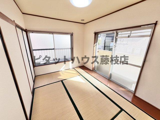 拡大写真:焼津市三ケ名 1階101の和室