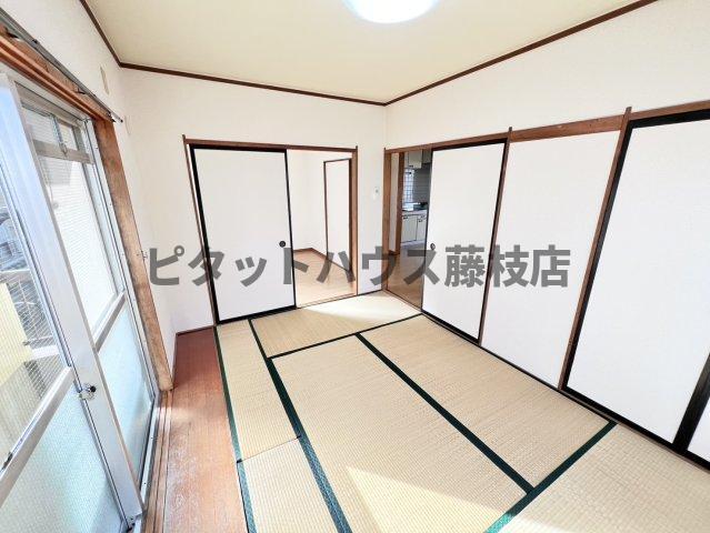 拡大写真:焼津市三ケ名 1階101の和室