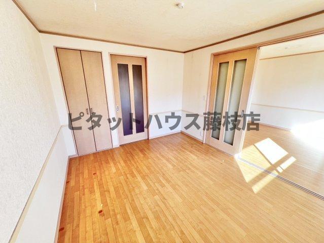 拡大写真:焼津市大栄町1丁目 2階202の洋室