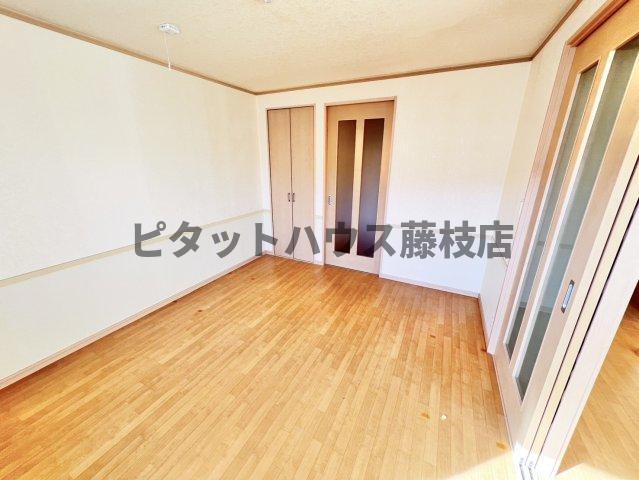 拡大写真:焼津市大栄町1丁目 2階202の洋室