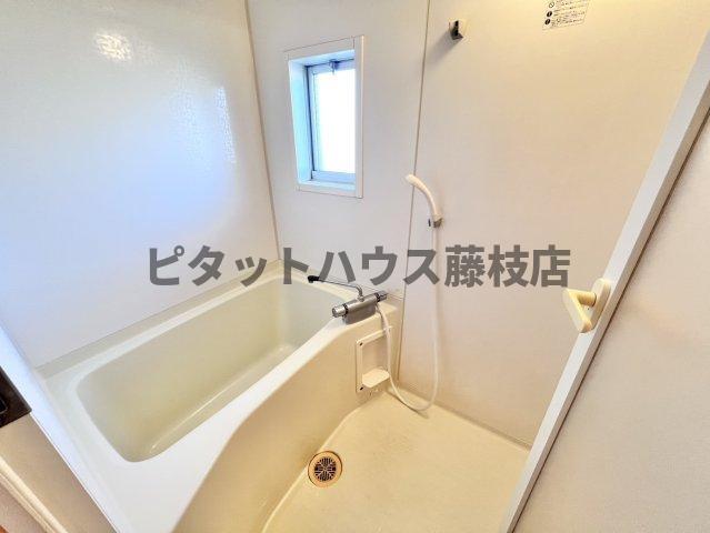 拡大写真:焼津市大栄町1丁目 2階202の風呂