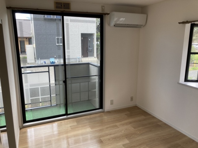 拡大写真:藤枝市時ケ谷 1階106の居間