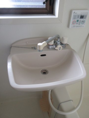 拡大写真:牧之原市細江 1階203の洗面所