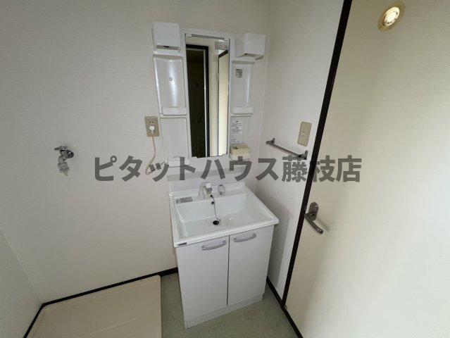 拡大写真:焼津市三ケ名 4階403の洗面所