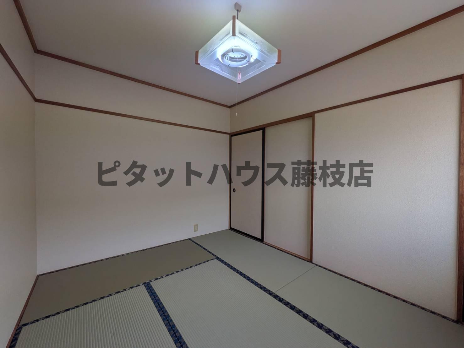 拡大写真:藤枝市小石川町4丁目 2階201の和室