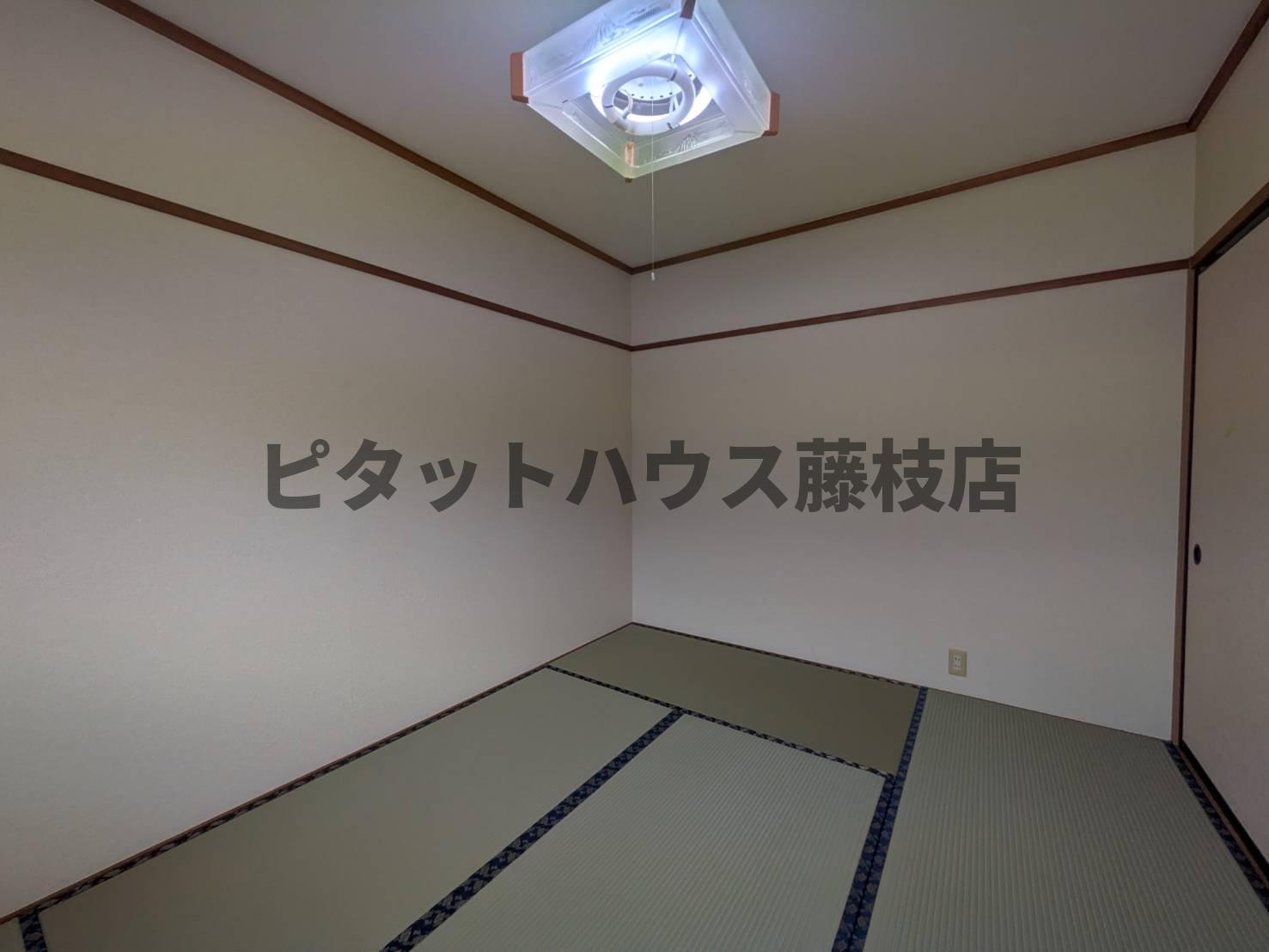 拡大写真:藤枝市小石川町4丁目 2階201の和室