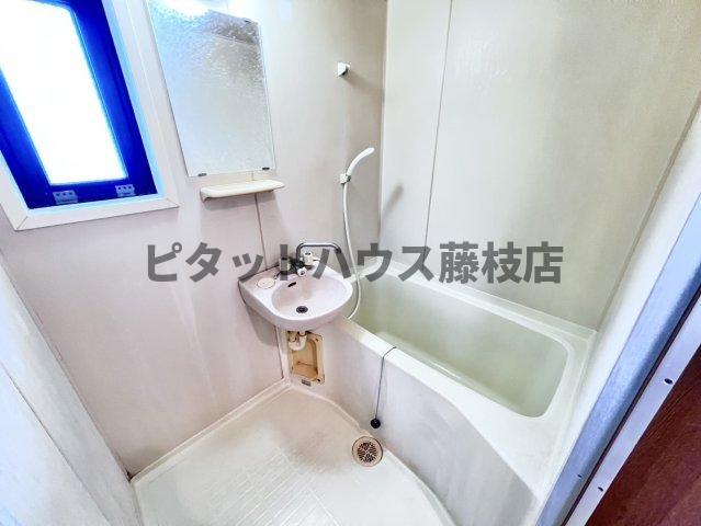 拡大写真:焼津市焼津1丁目 2階203の風呂