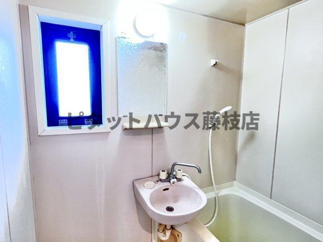 拡大写真:焼津市焼津1丁目 2階203の洗面所