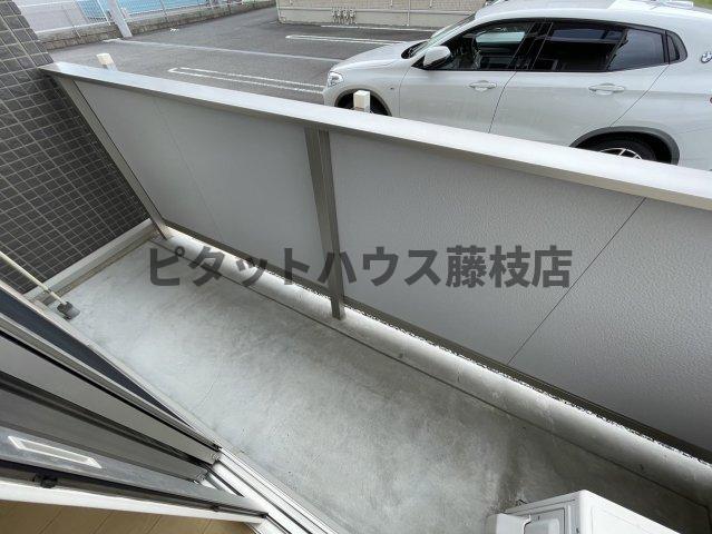 拡大写真:藤枝市高柳3丁目 1階102のバルコニー