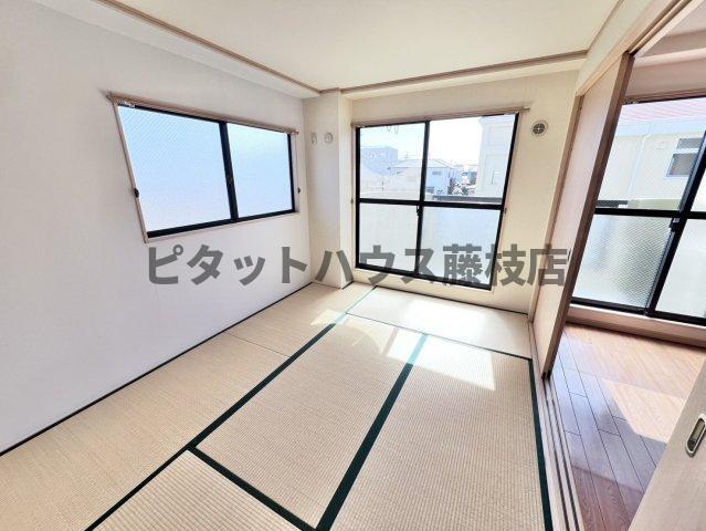 拡大写真:焼津市焼津5丁目 2階201の和室