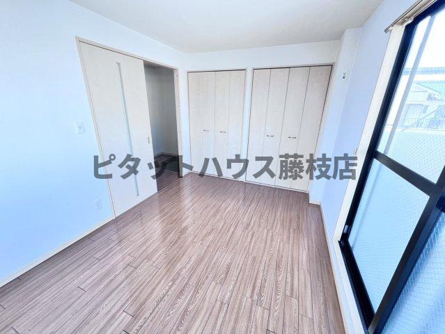 拡大写真:焼津市焼津5丁目 2階201の洋室