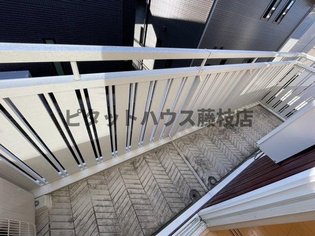 拡大写真:藤枝市高柳4丁目 2階201のバルコニー