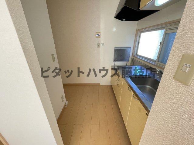 拡大写真:藤枝市高柳4丁目 2階201のキッチン
