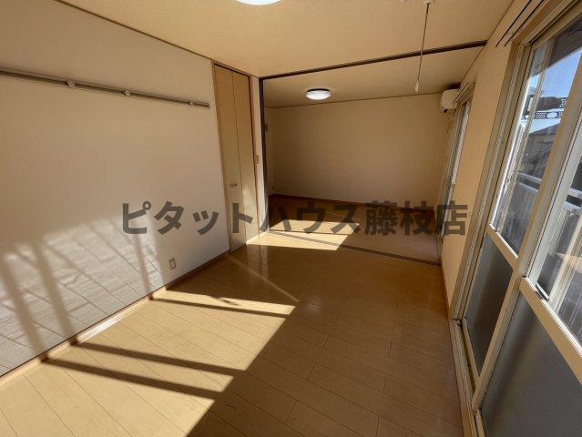 拡大写真:藤枝市高柳4丁目 2階201の内装