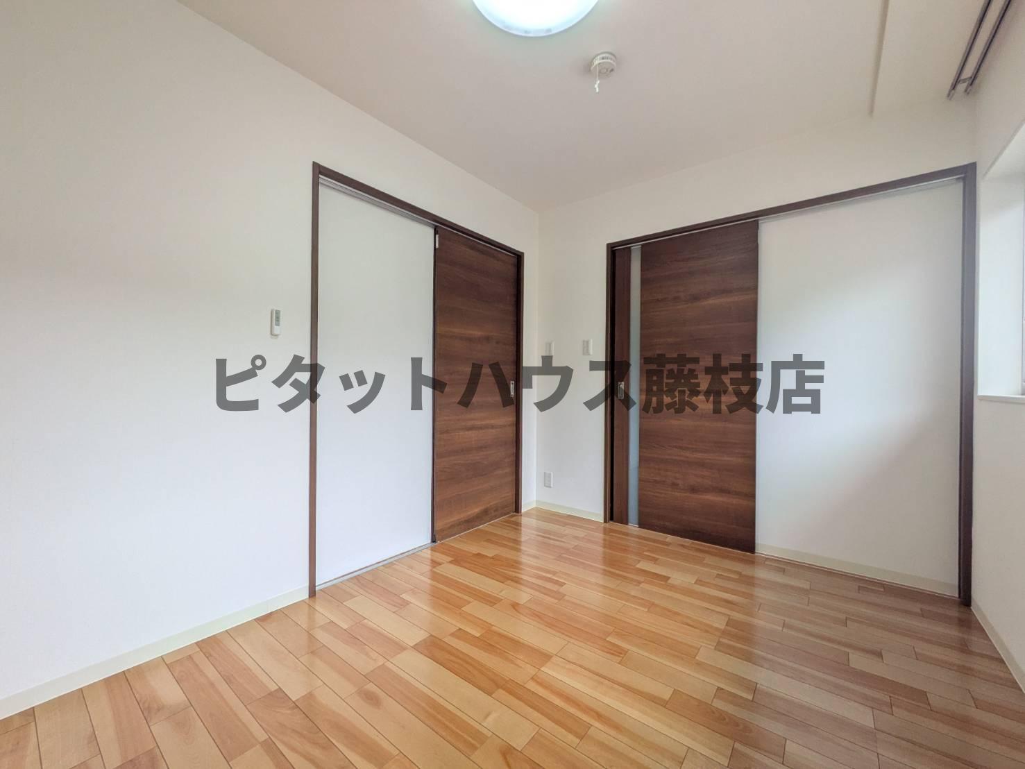 拡大写真:藤枝市下青島 1階103の洋室