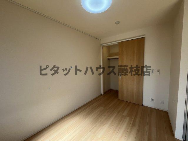 拡大写真:藤枝市小石川町2丁目 1階103の居間