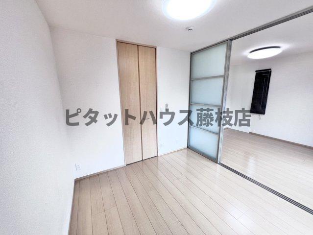 拡大写真:藤枝市瀬戸新屋 1階101の洋室