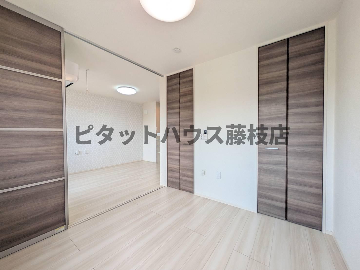 拡大写真:藤枝市南駿河台4丁目 2階202の洋室