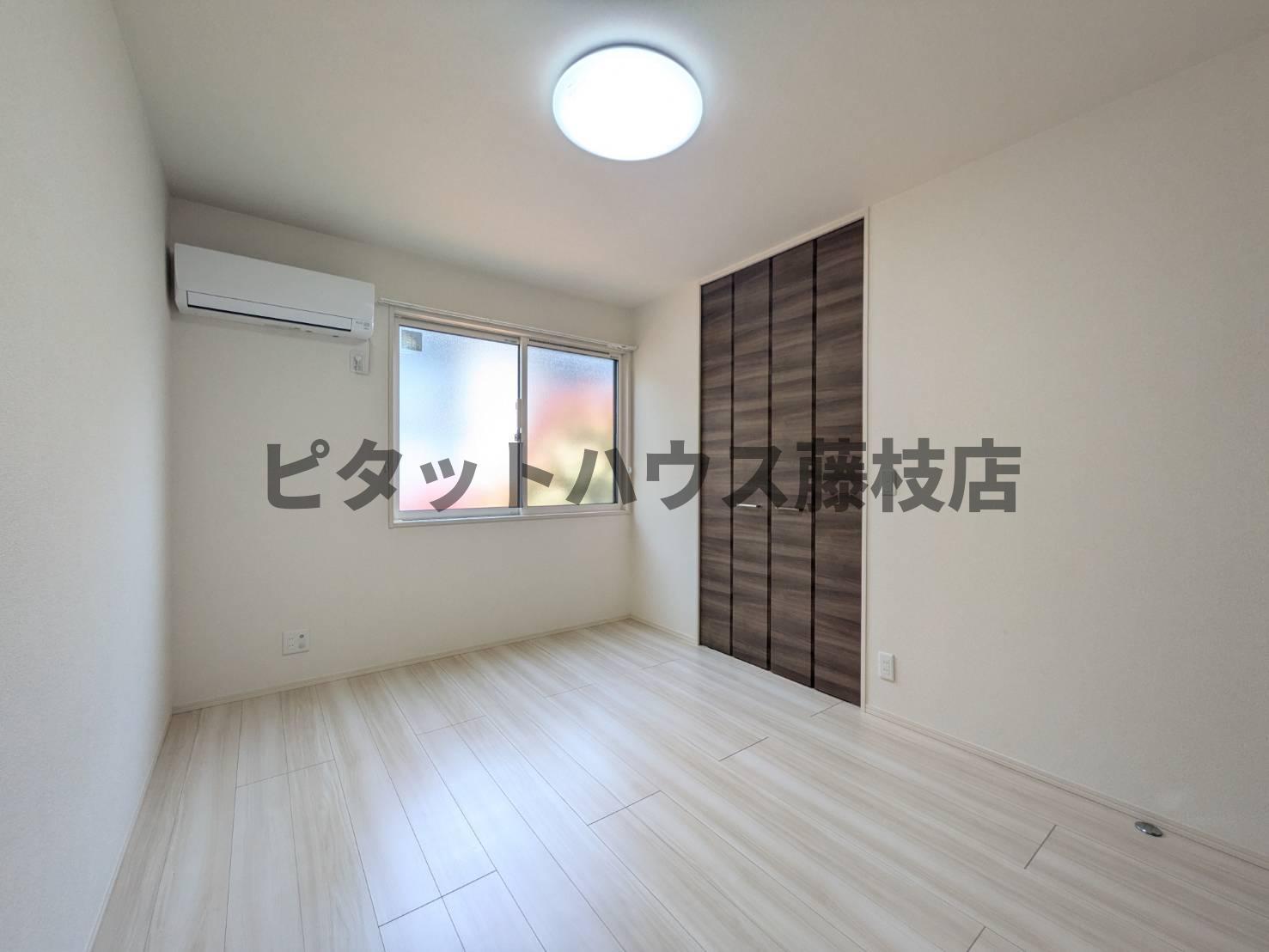 拡大写真:藤枝市南駿河台4丁目 2階202の洋室