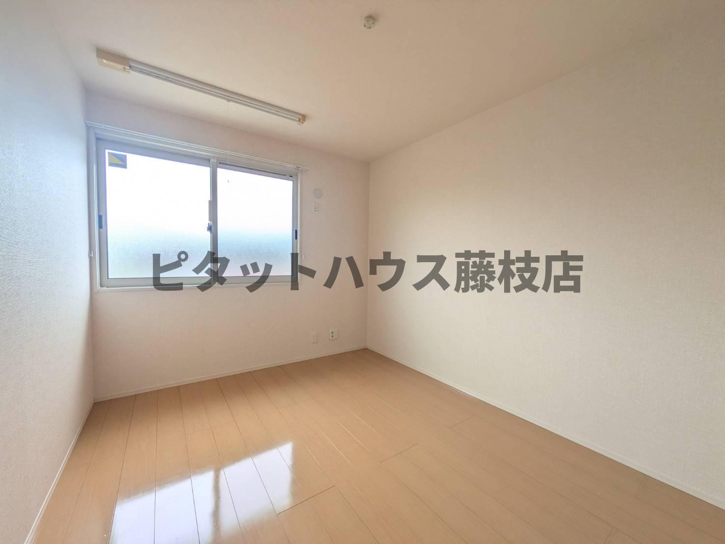 拡大写真:藤枝市五十海4丁目 2階201の洋室