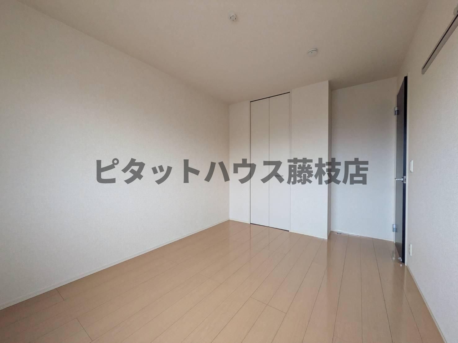 拡大写真:藤枝市五十海4丁目 2階201の洋室