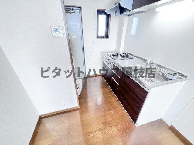 拡大写真：焼津市焼津１丁目 2階205のキッチン