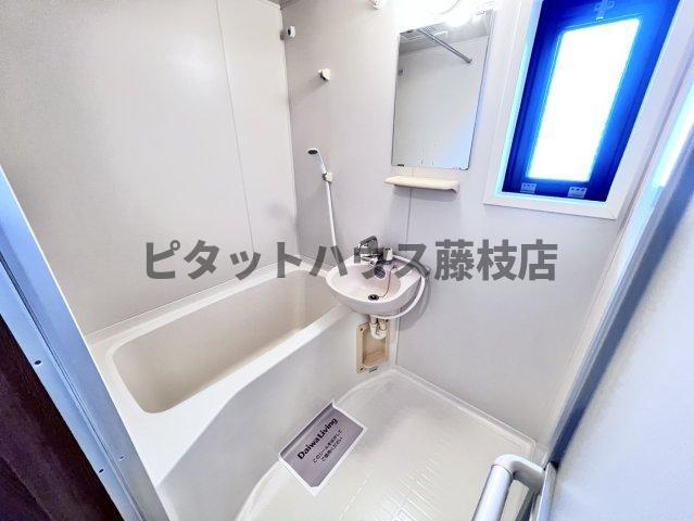 拡大写真：焼津市焼津１丁目 2階205の風呂