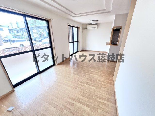 拡大写真:焼津市大栄町2丁目 1階102の洗面所