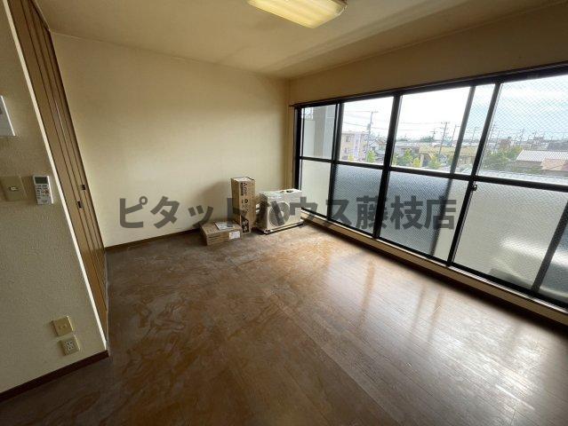 拡大写真:焼津市焼津1丁目 3階306の洋室