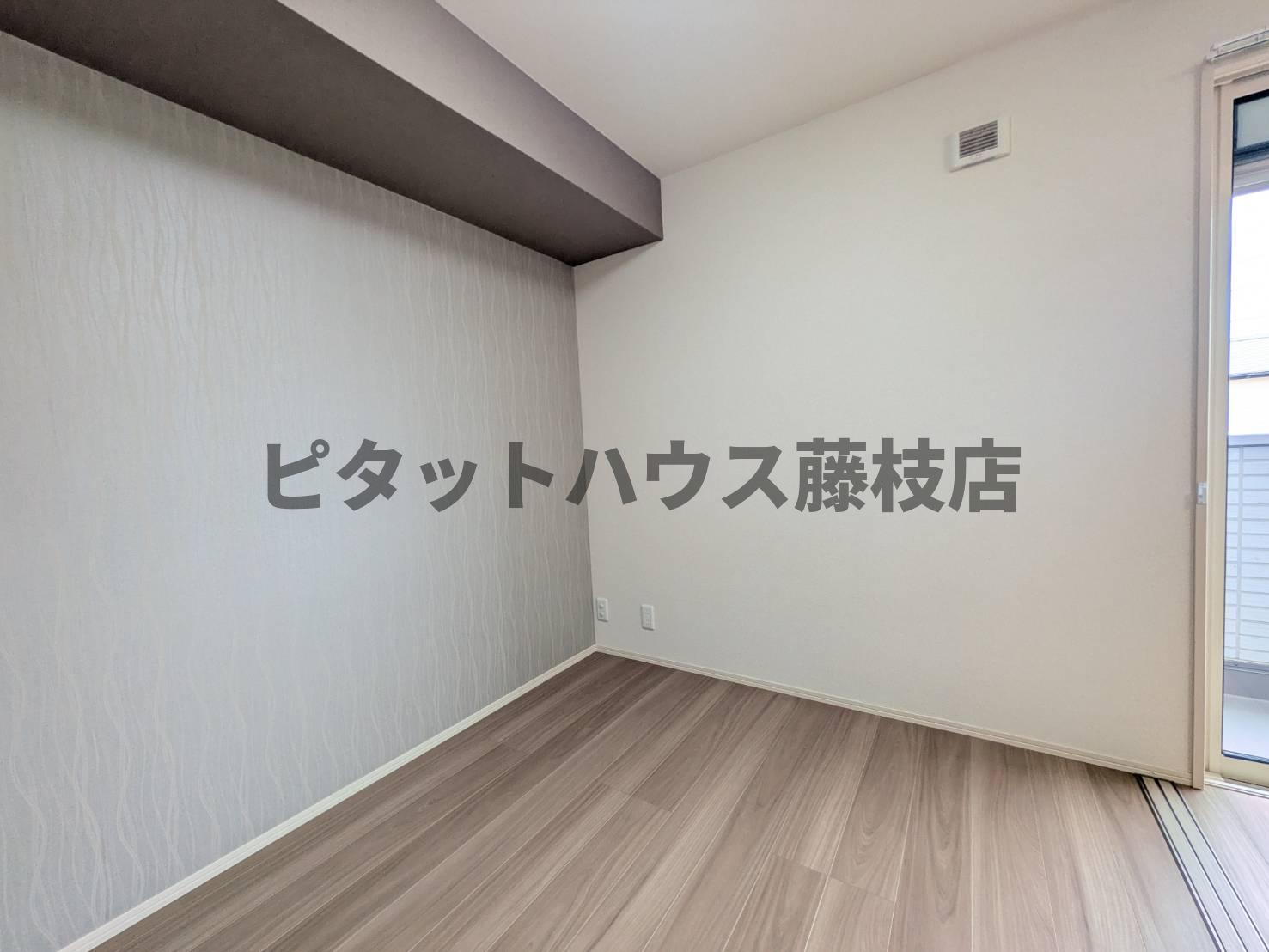 拡大写真:藤枝市下青島 2階201の洋室