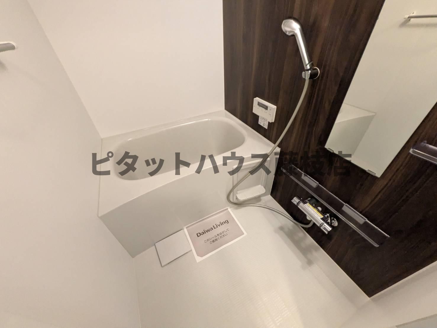 拡大写真:藤枝市下青島 2階201の風呂