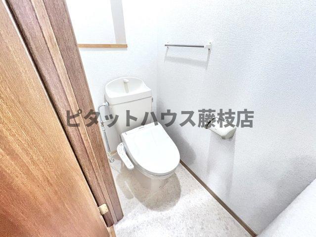拡大写真:焼津市大村2丁目 1階101のトイレ