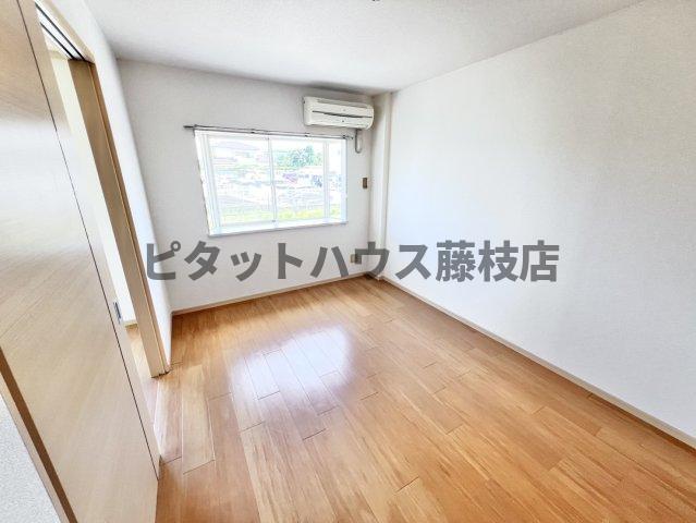 拡大写真:牧之原市細江 1階101の洋室