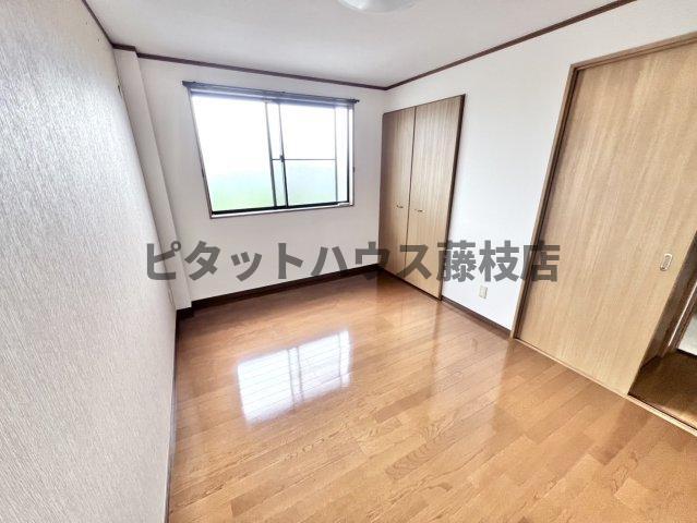 拡大写真:焼津市南小川1丁目 2階202の洋室