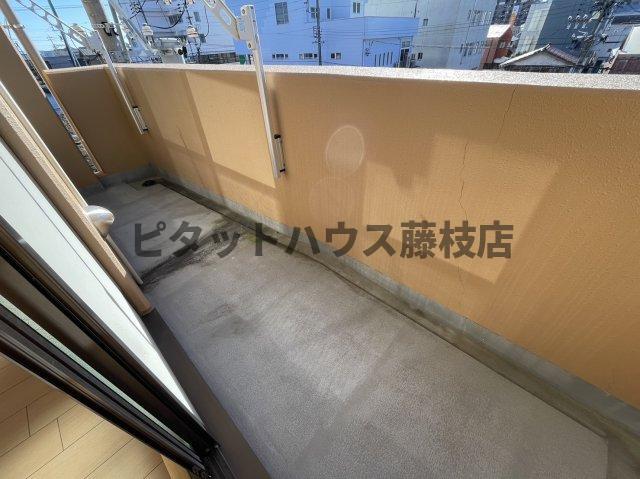 拡大写真:焼津市栄町2丁目 3階301のバルコニー