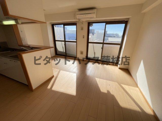 拡大写真:焼津市栄町2丁目 3階301の居間