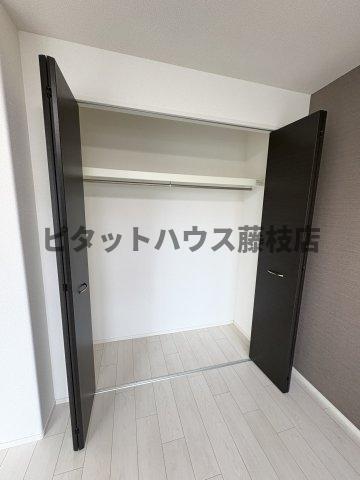 拡大写真：藤枝市高柳１丁目 2階202の収納