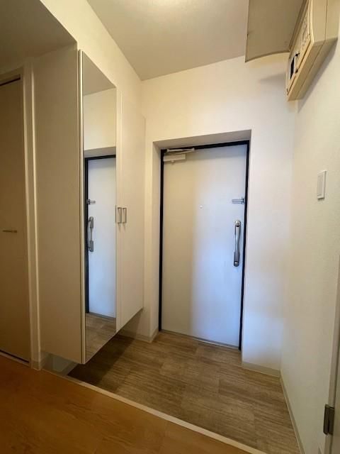 拡大写真:焼津市栄町1丁目 4階401の玄関