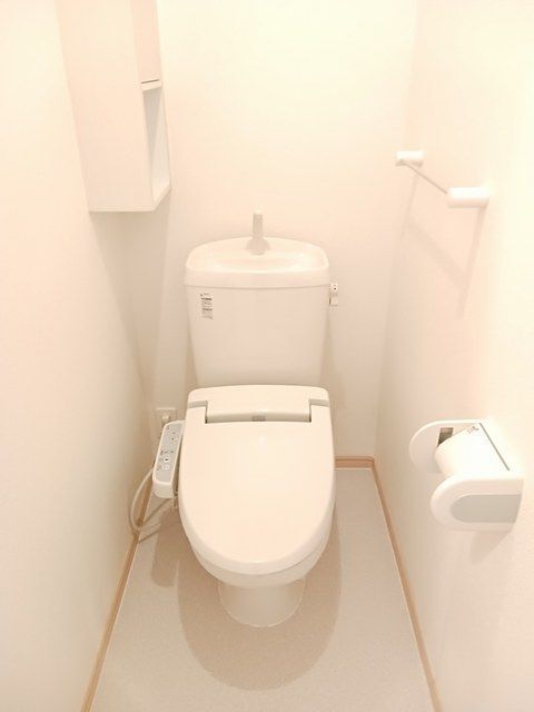 拡大写真:藤枝市青木2丁目 1階105のトイレ