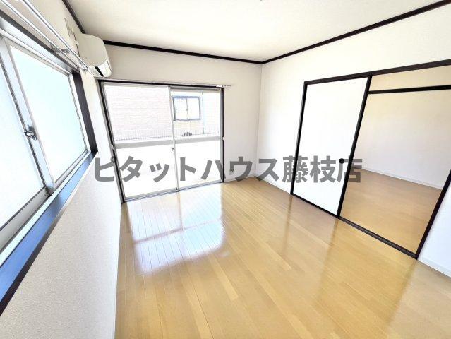 拡大写真:焼津市道原 1階102の内装