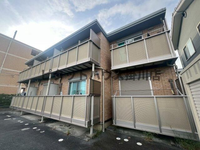 拡大写真:袋井市浅岡 1階102の外観