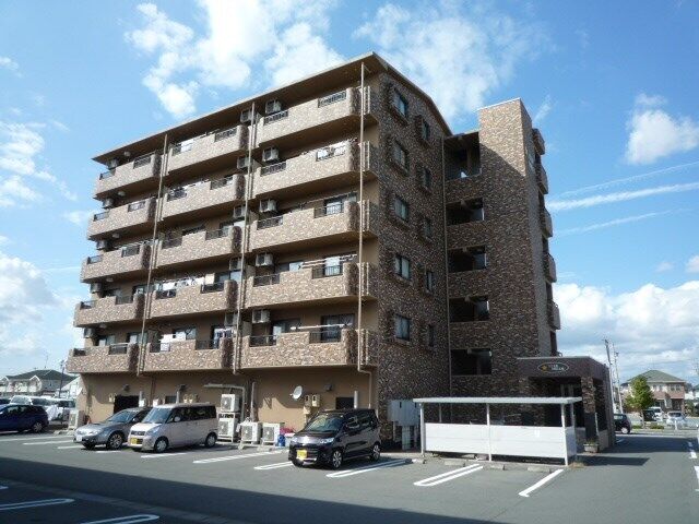袋井市愛野東1丁目の外観