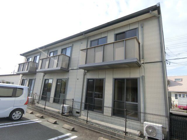 拡大写真:掛川市浜野新田 2階B201の外観