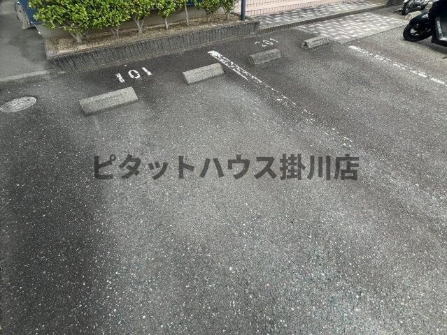 拡大写真:袋井市諸井 2階203の外観