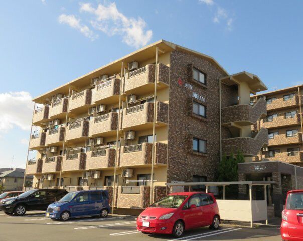 袋井市愛野東1丁目の外観
